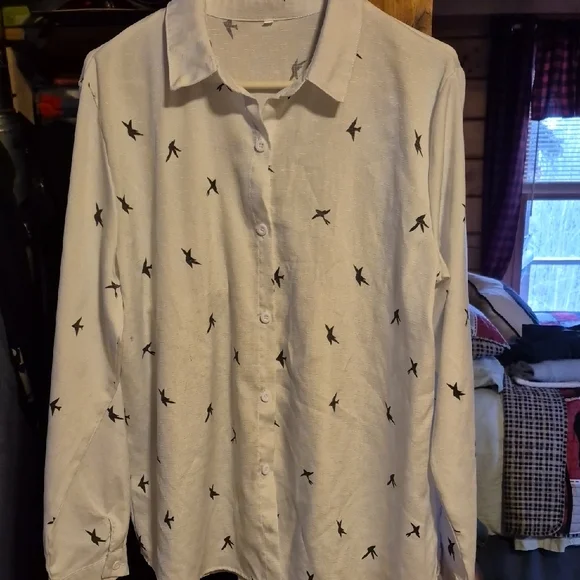 Bird Print White Button-Up Shirt - Picture 1 of 8